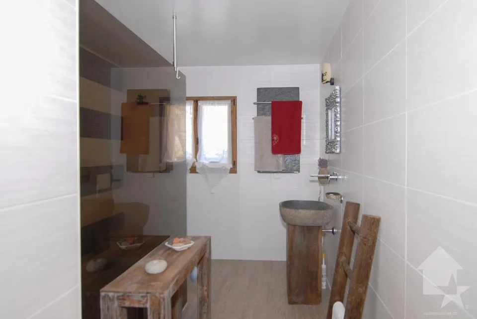Meraviglioso chalet nel cuore delle Alpi vallesane – foto 11 di 13