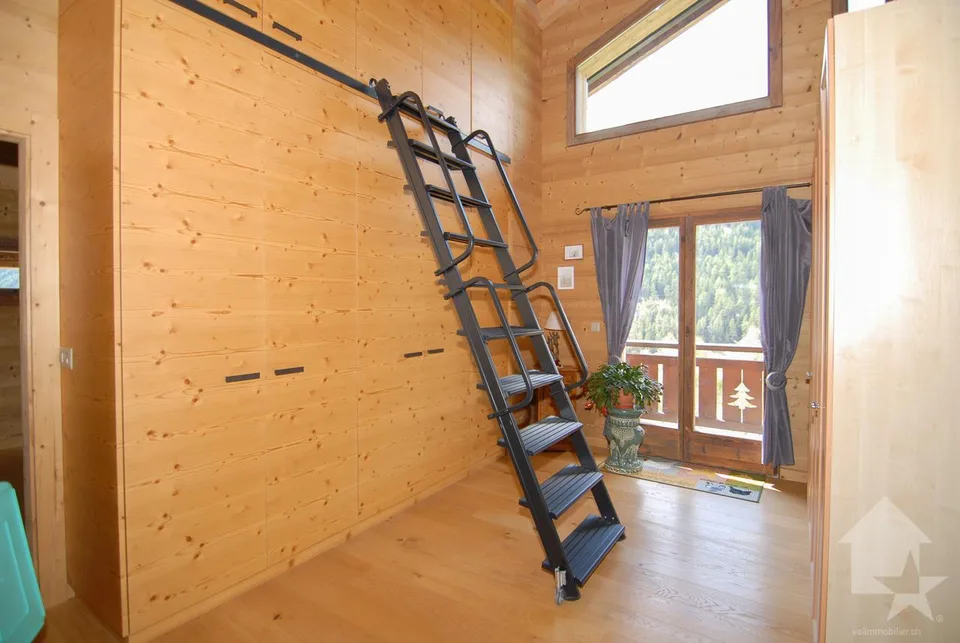 Meraviglioso chalet nel cuore delle Alpi vallesane – foto 8 di 13