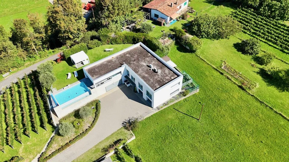 7.5 Zimmer Villa in Mendrisio – Foto 7 von 30