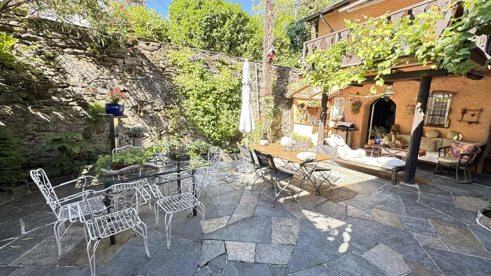 3-Familienhaus - Casa per 3 famiglie – Foto 20 von 21