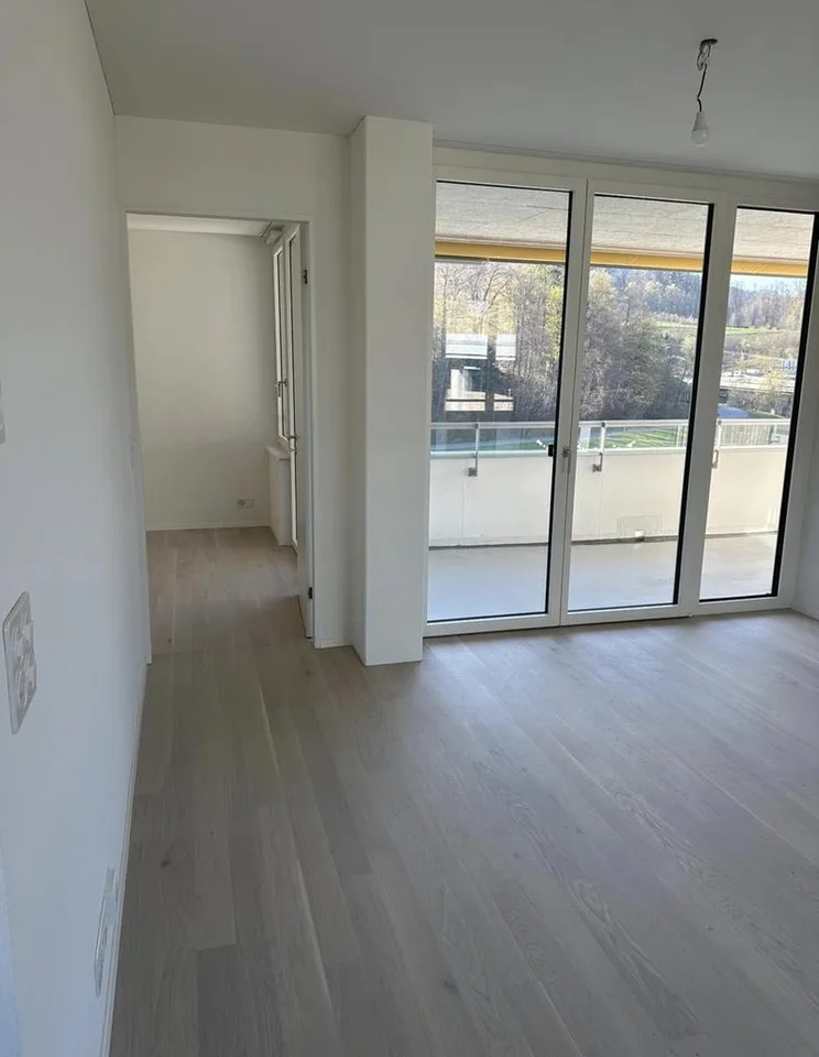 Familienwohnung in der belebten Liegenschaft "ZHIL Manegg"
