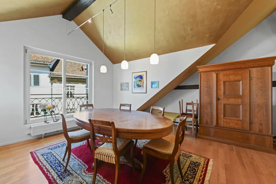 Location-achat : Élégance intemporelle avec vue - Maisonette stylée au cœur de Wil SG