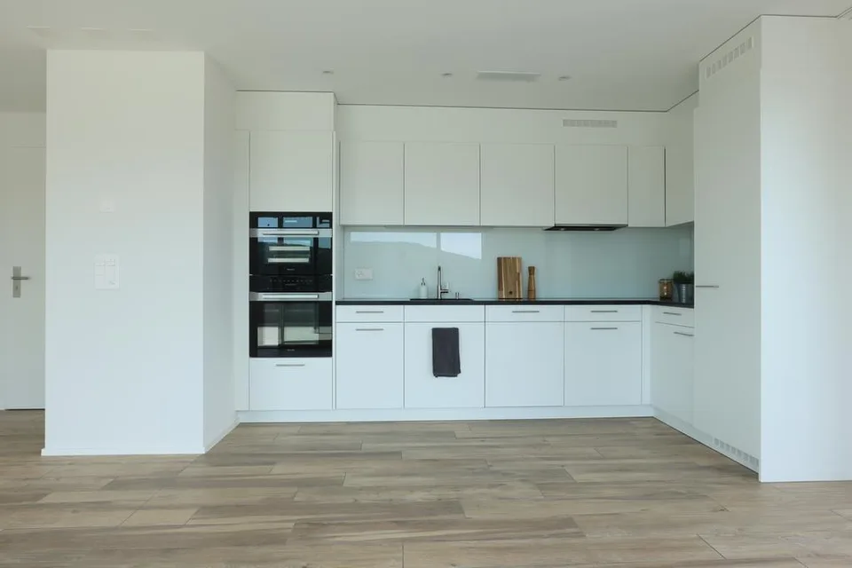 Moderne 2.5 Zimmer Attikawohnung in Liestal mit grosser Terrasse