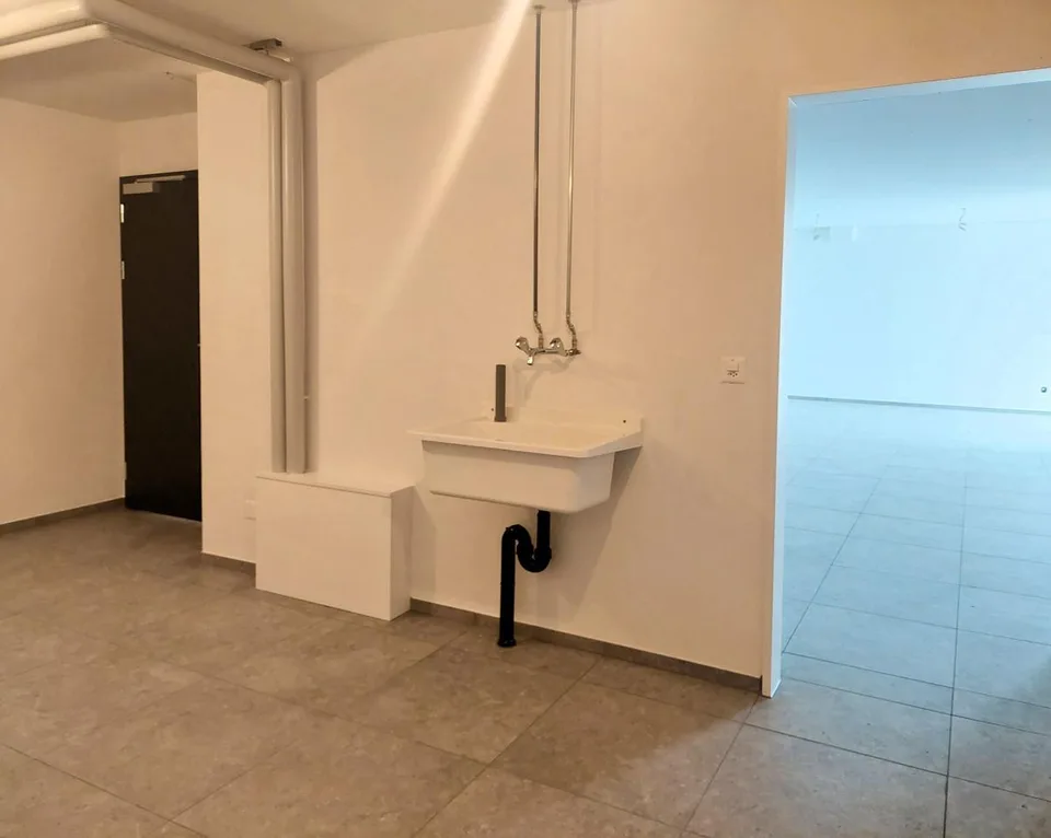 Moderne Gewerbefläche in Neubau – vielseitig nutzbar und ideal gelegen
