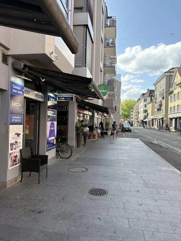 Zentrale Kioskräumlichkeit zu vermieten