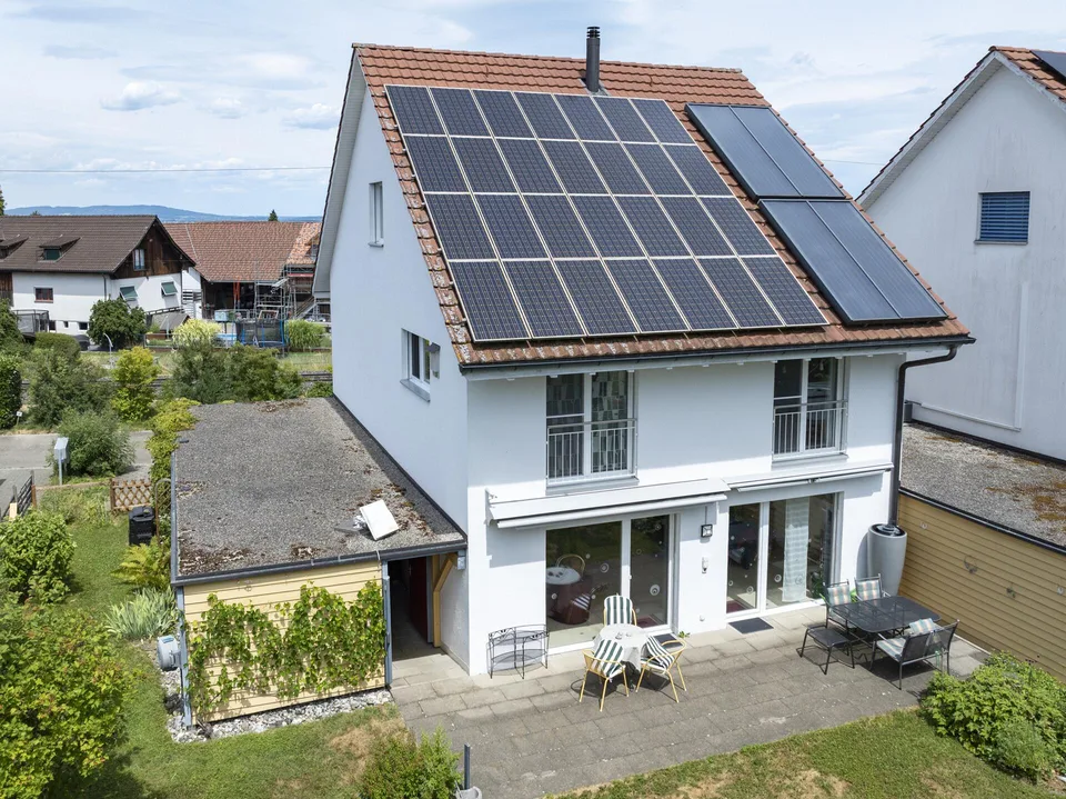 Grosszügiges 5.5 Zimmer Einfamilienhaus