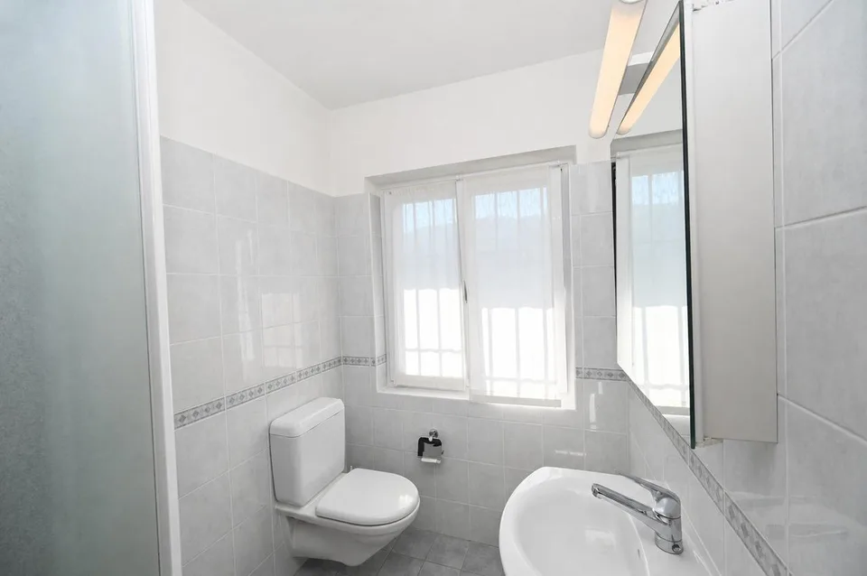 Villa Panoramica con Splendida Vista Lago di Lugano a Morcote – foto 22 di 23