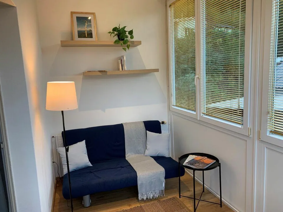 Charmantes 3.5 Zi.-Ferienhaus mit Bergsicht & Garten - nah am Golfp... – Foto 7 von 21