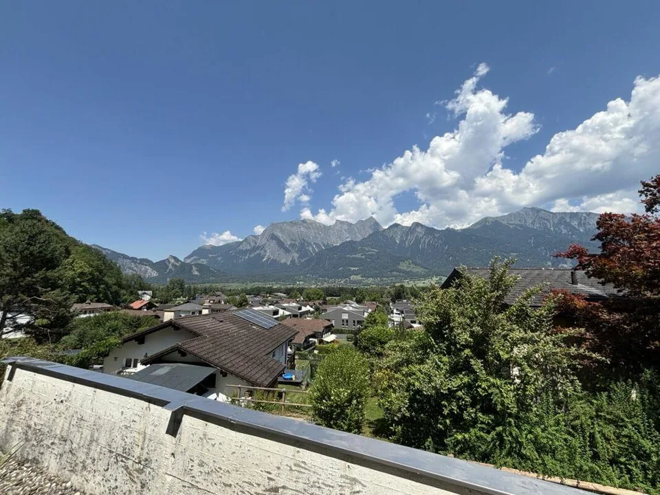 Charmantes 3.5 Zi.-Ferienhaus mit Bergsicht & Garten - nah am Golfp... – Foto 21 von 21