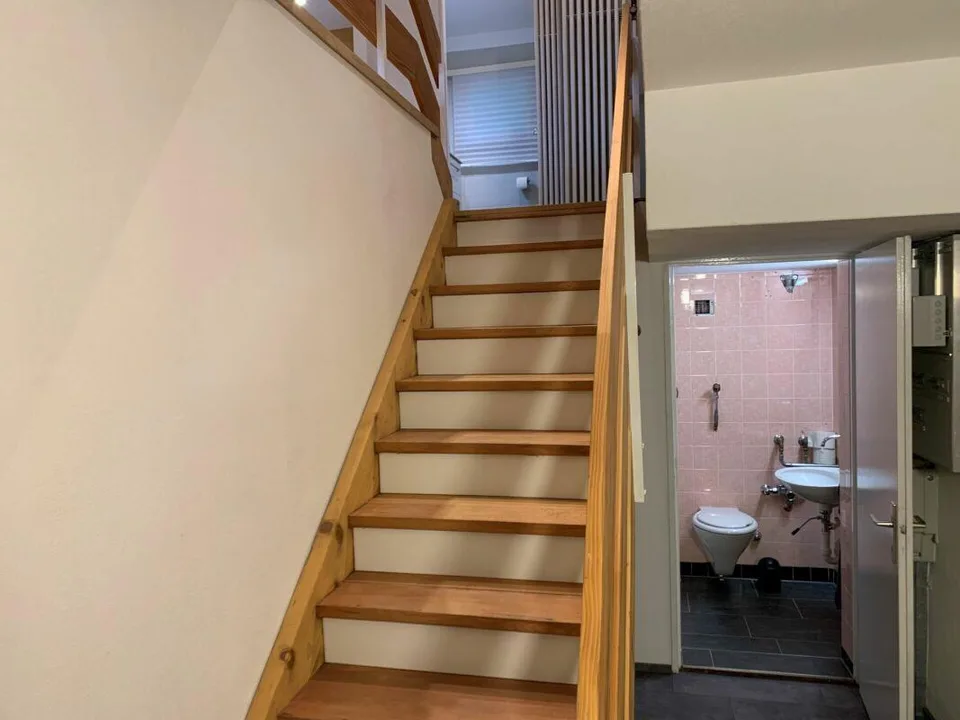 Charmantes 3.5 Zi.-Ferienhaus mit Bergsicht & Garten - nah am Golfp... – Foto 13 von 21