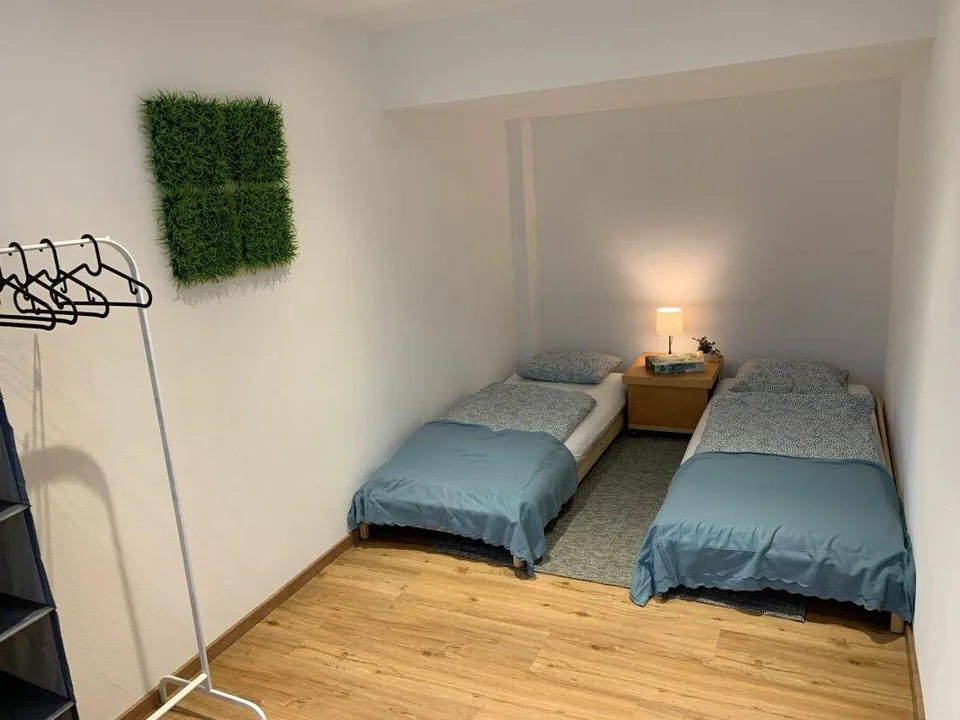 Charmantes 3.5 Zi.-Ferienhaus mit Bergsicht & Garten - nah am Golfp... – Foto 15 von 21