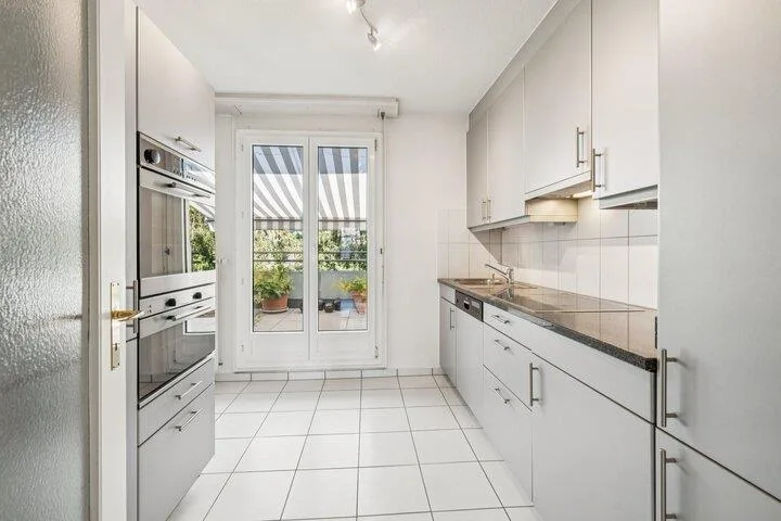 VIVERE SOPRA I TETTI - APPARTAMENTO ATTICO CON TERRAZZA DI 118 M²