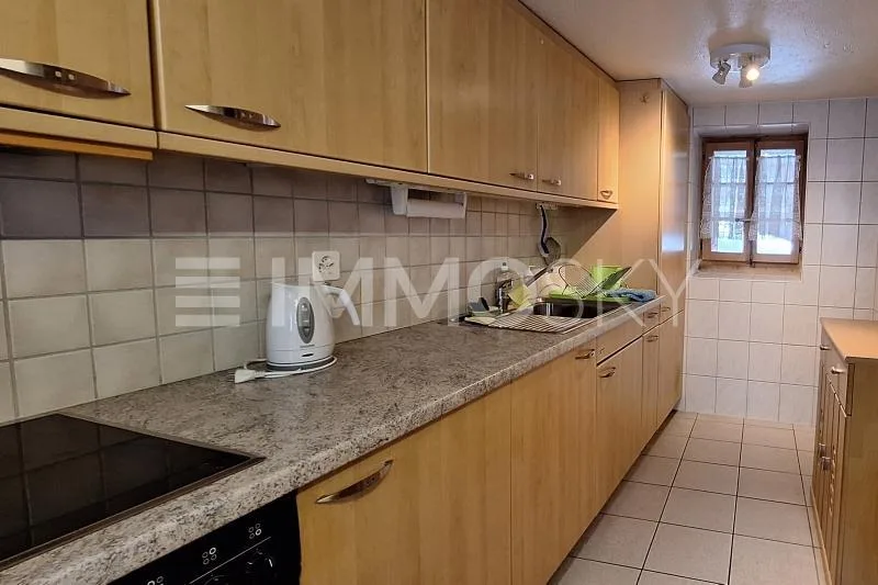 House in the heart of Haudères to renovate