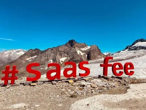 Seltene Parzelle in Saas-Fee, hohes Wertsteigerungspotenzial und vi...