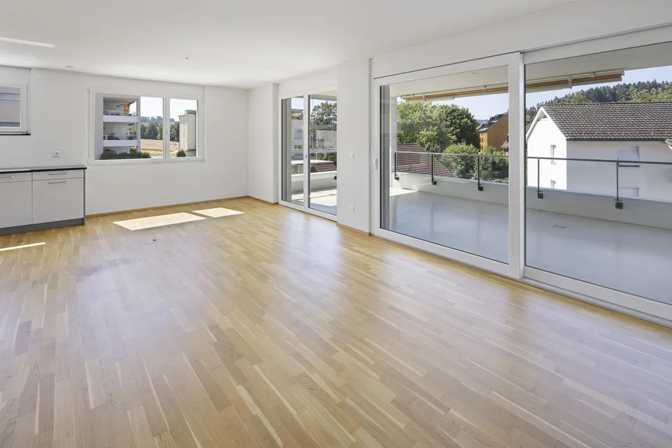 Moderne Wohnoase mit grosser Terrasse und viel Licht