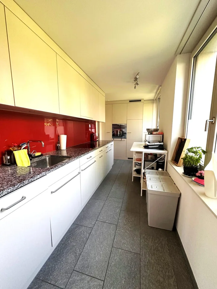 4-Zimmerwohnung mit Gartensitzplatz an ruhiger Lage zu vermieten!