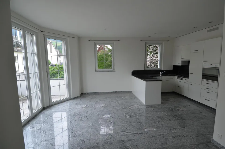 Grosszügiger 3 1/2 Zimmer Hausteil