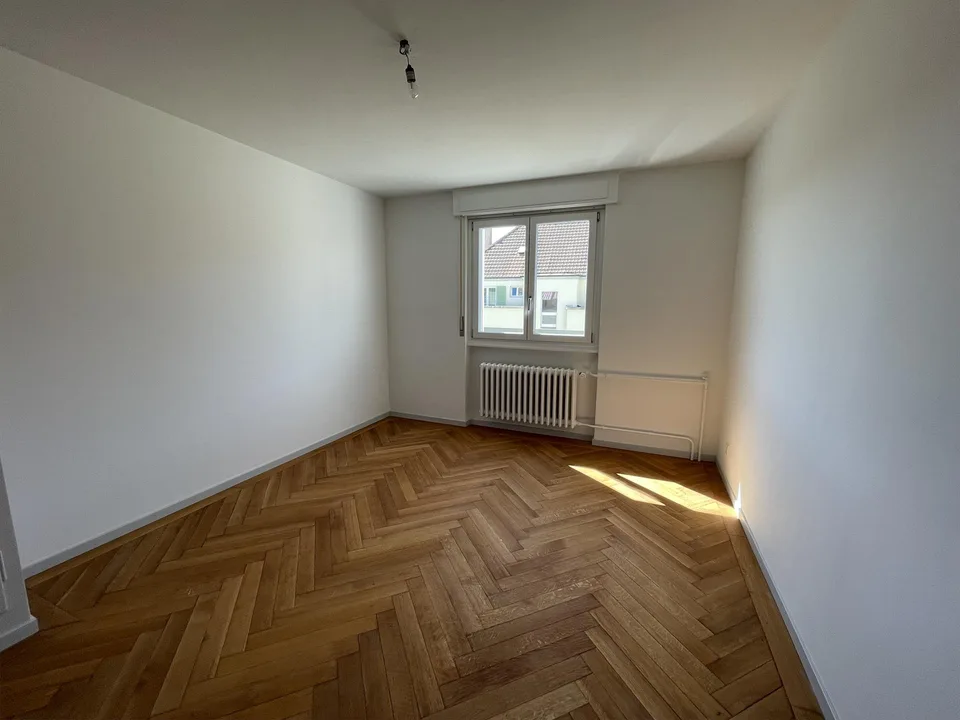 Frisch sanierte 2.5-Zimmerwohnung im Breitenrain