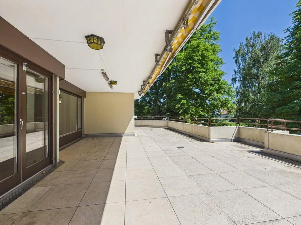 5½-Zimmer-Attikawohnung in Muri b. Bern