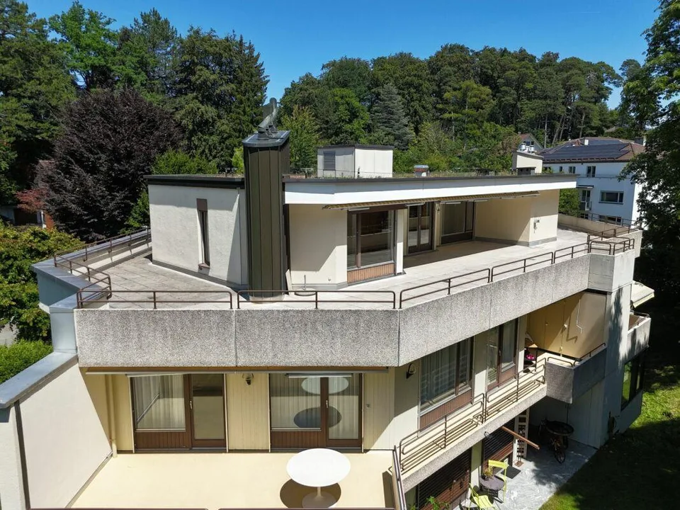 5½-Zimmer-Attikawohnung in Muri b. Bern