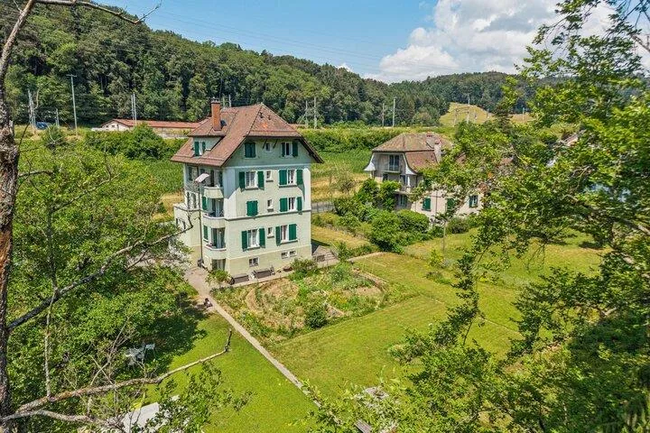 4.61% RENDITE – MEHRFAMILIENHAUS IM HERZEN DES LAVAUX