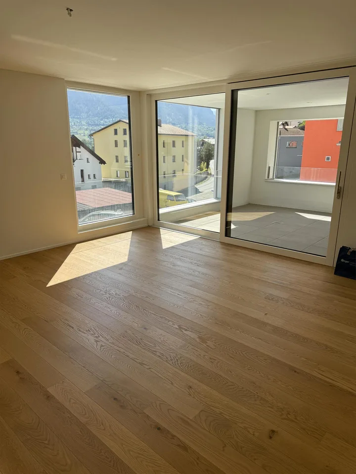 NEUBAU - Erstvermietung Überbauung Scalottasblick, Cazis
