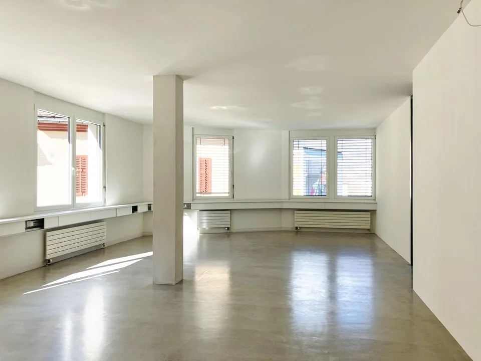 Sonniger Arbeitsplatz im Zentrum von Chur