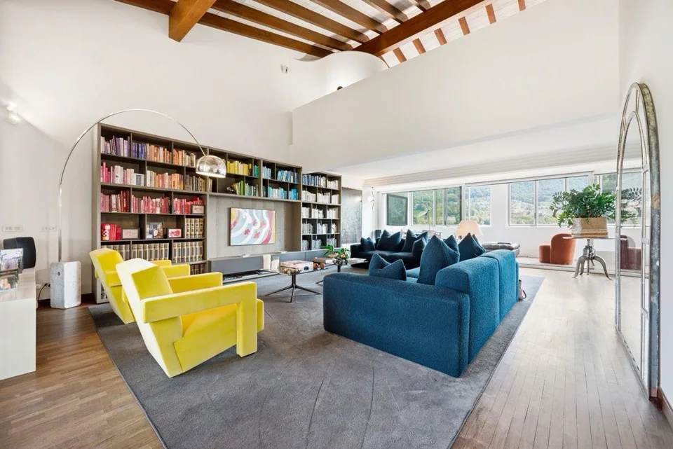 Elegante appartamento su tre livelli in contesto prestigioso | Eleg...