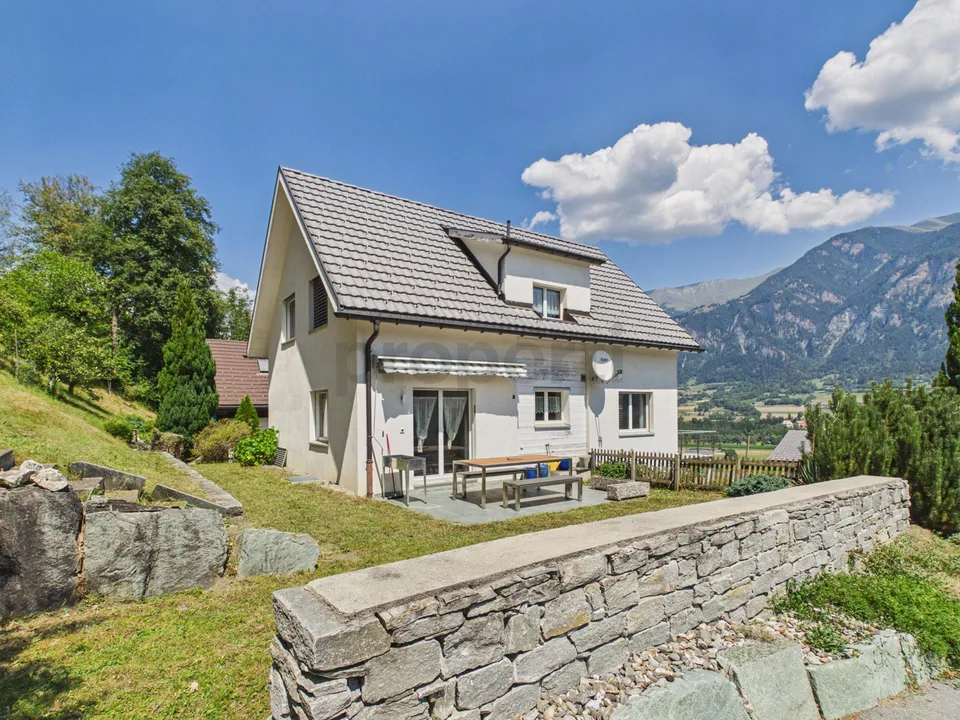 Ihr neues Zuhause mit Terrasse, Garten, Balkon und wunderbarer Auss...