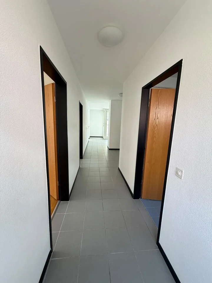 Helles und geräumiges Appartement – Foto 8 von 13