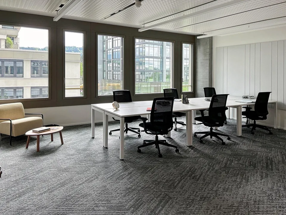 Büroräume für 40 in Spaces Suurstoffi