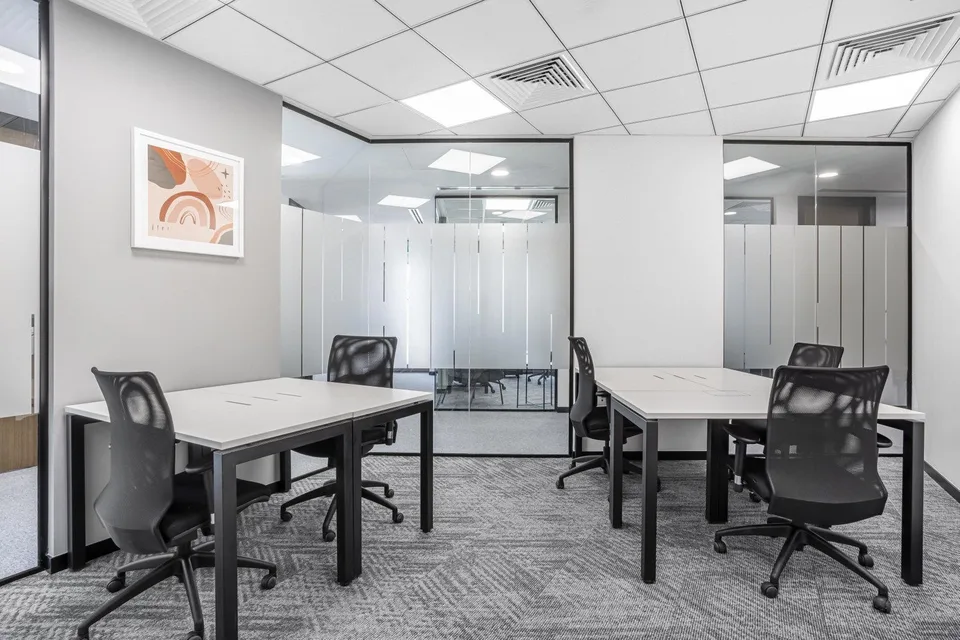 Büroräume für 25 in Spaces Suurstoffi