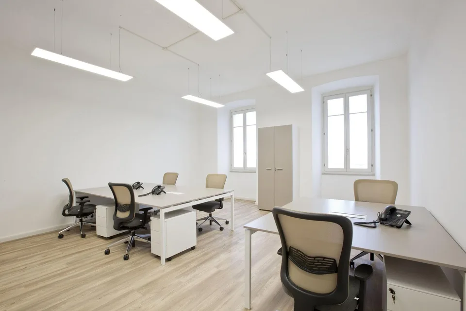 Bureau design pour 40 à Spaces Quai de l'Ile