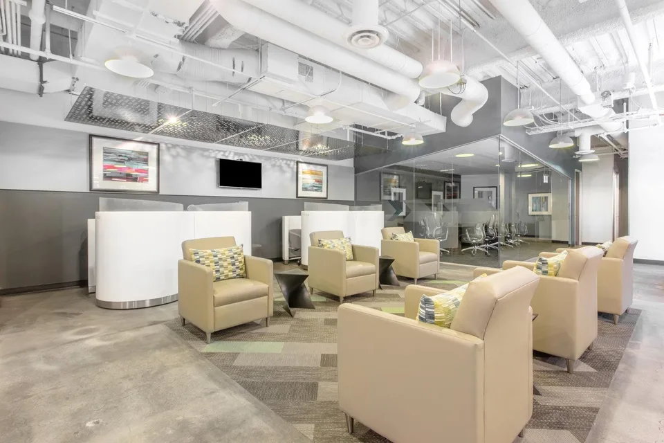 Bureau privé pour 50 à Regus Versoix Station Lakeside