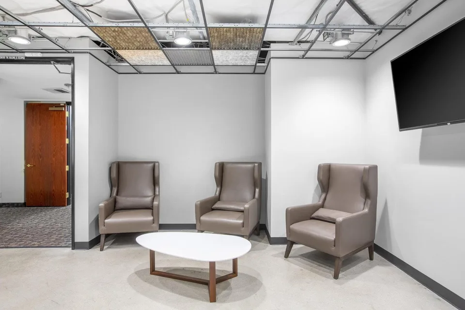 Bureau privé pour 25 à Regus Versoix Station Lakeside