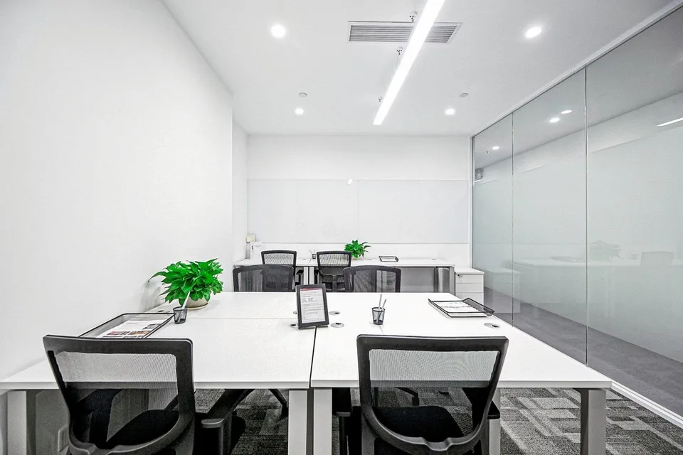 Privater Büroraum für 20 in Regus Dammstrasse