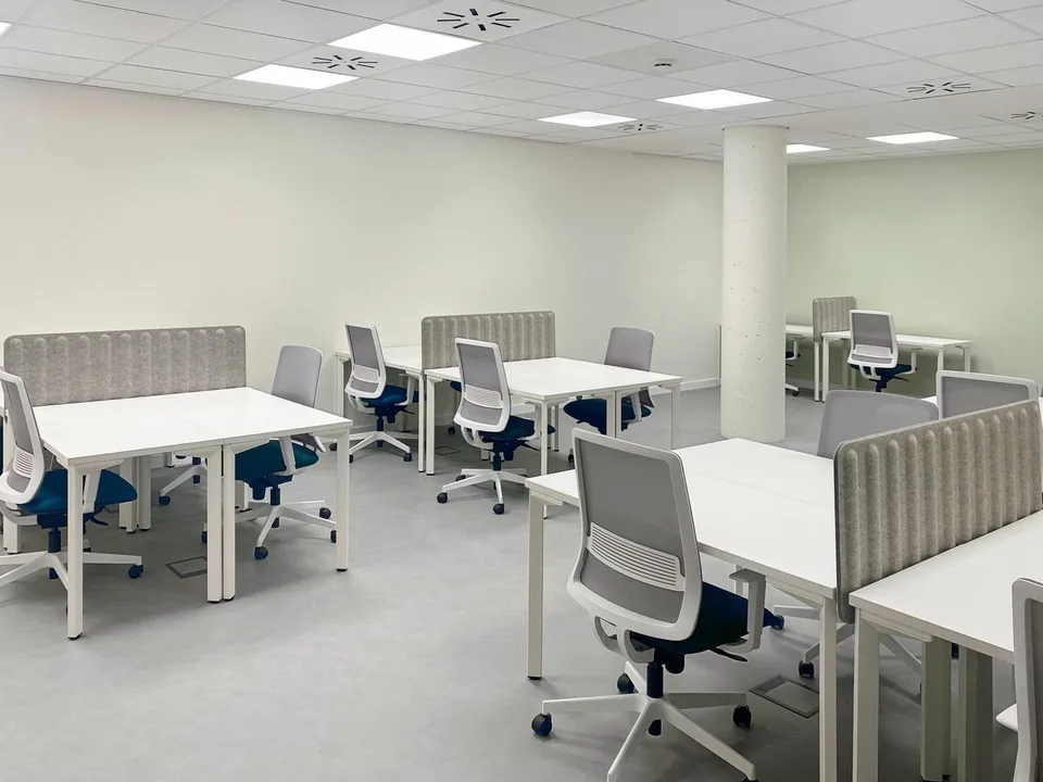 Bureau privé pour 30 à Regus Business Park