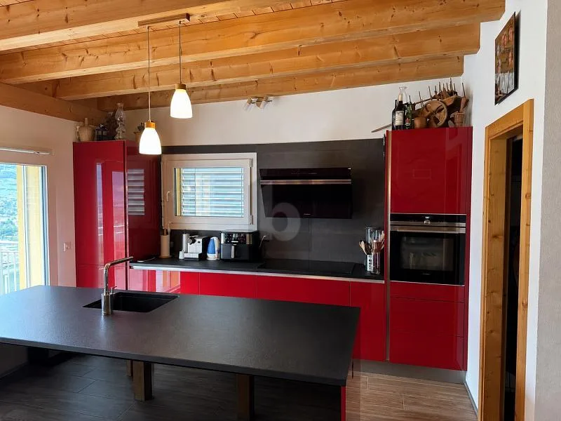 Aussichtsreiches und modernes Studio