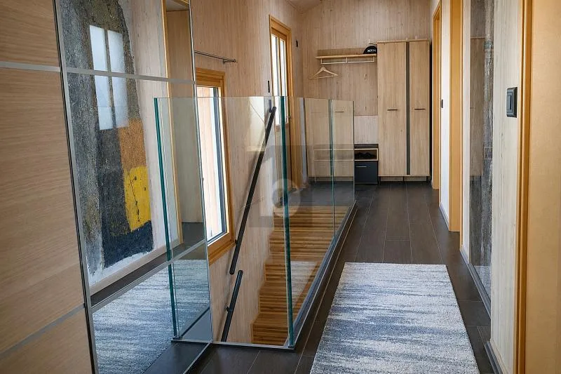 CONTEMPORAINE ET FINITIONS HAUT DE GAMME