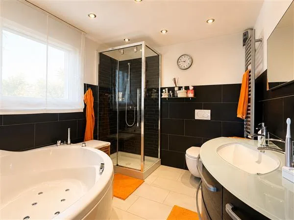 Comano: Duplex-Wohnung 4.5 Zimmer