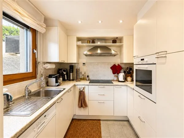 Comano: Duplex-Wohnung 4.5 Zimmer – Foto 13 von 13