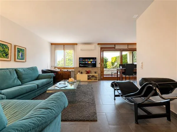 Comano: Duplex-Wohnung 4.5 Zimmer – Foto 10 von 13