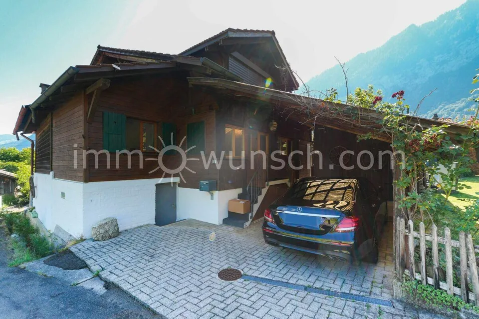 Charmantes Chalet mit Anbau, im beliebten Därligen, am Thunersee