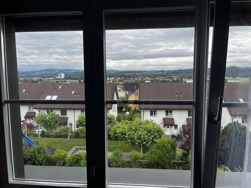 FAMILIENFREUNDLICH MIT GARTEN!