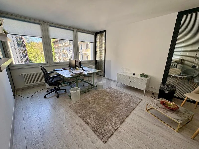 ESPACE PROFESSIONNEL CLÉ EN MAIN (2)