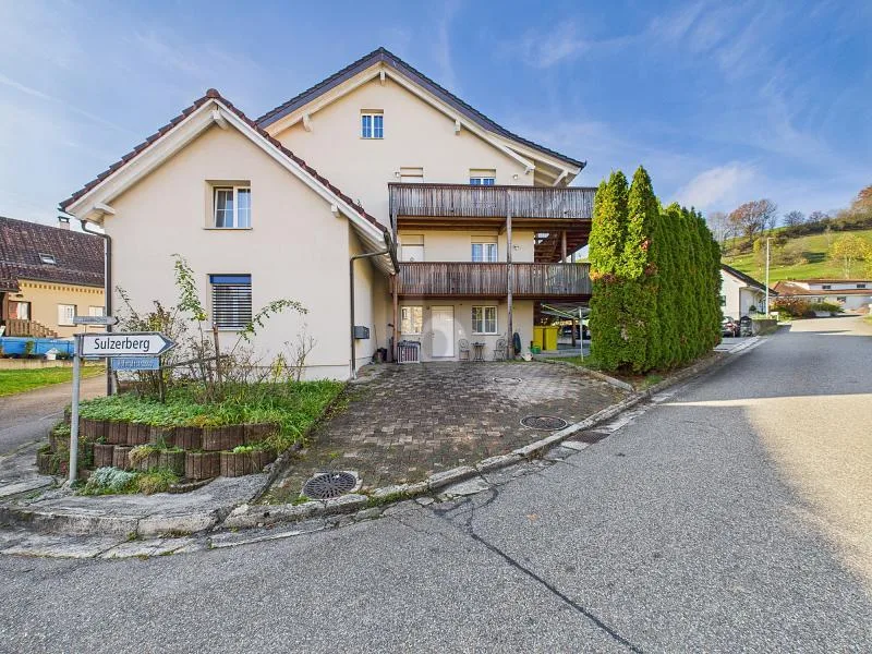 STILVOLL IN GRÜNER UMGEBUNG