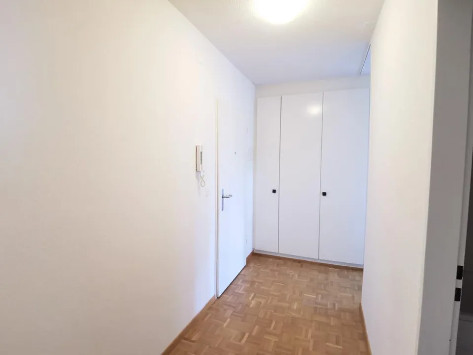 Zentral gelegene Wohnung zu vermieten!