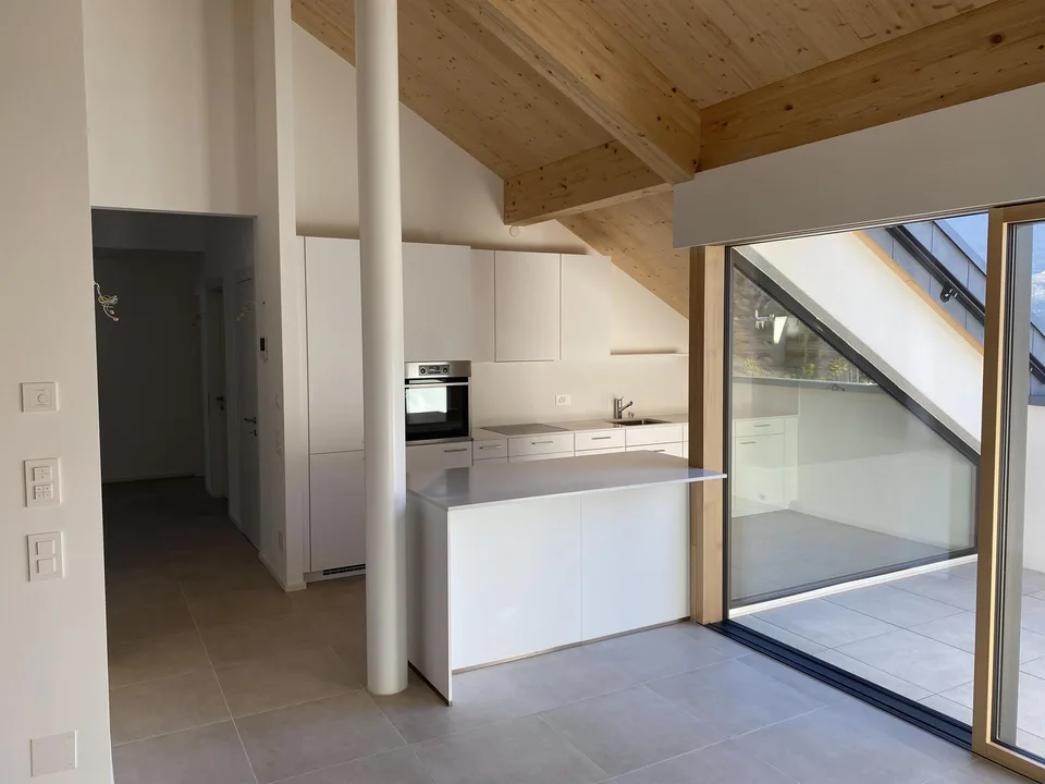 Charmante neu gebaute Penthousewohnung in Biasca