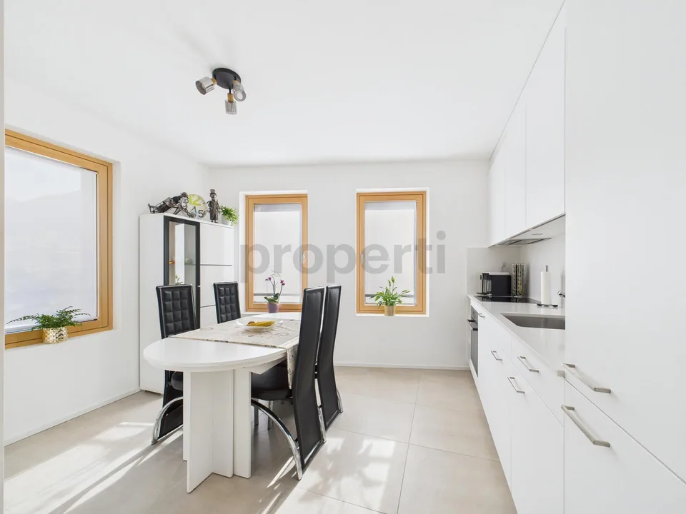 Luminoso e accogliente appartamento di 3.5 locali a Biasca - Reside...