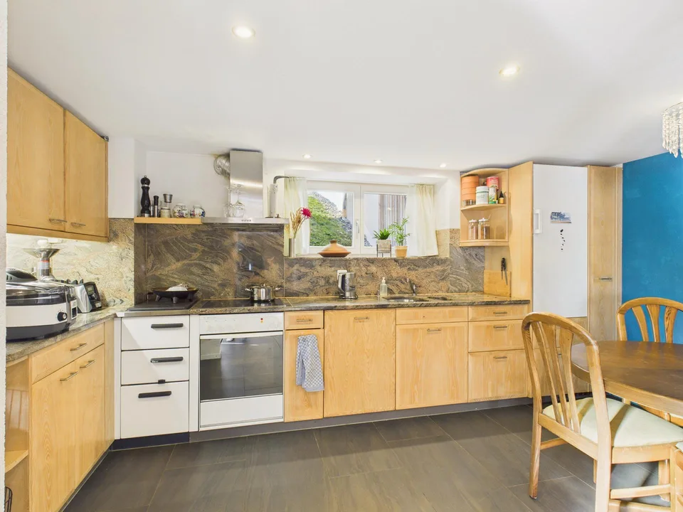 Zentral gelegenes 5.5 Zimmer Einfamilienhaus in Disentis - Erst- od...